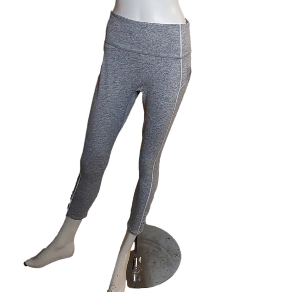 FREE PEOPLE HEATHER  GREY MOVEMENT LEGGINGS  WOMEN'S LARGE